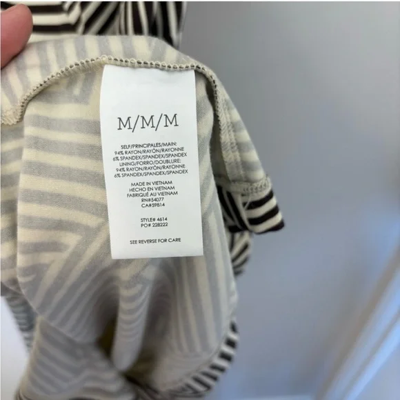 Unique Geometric Dress - Picture 6 of 9